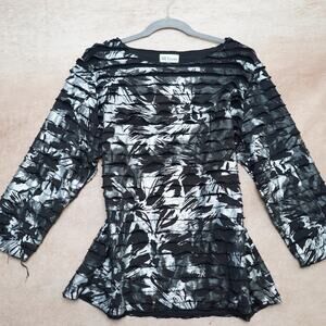 Vintage 90s All Hours Floral Textured Blouse L